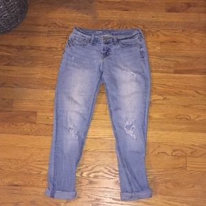 Light blue boyfriend jeans